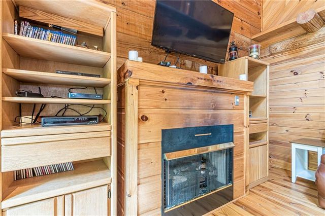 45 Chestatee River Ridge NE, Dahlonega, GA 30533