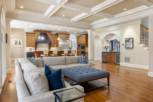 8196 Hewlett Road, Atlanta, GA 30350