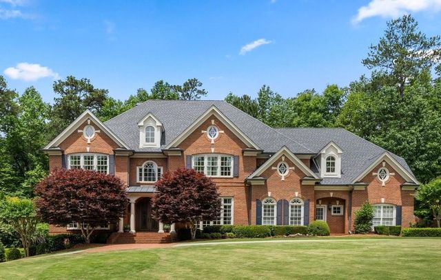 8196 Hewlett Road, Atlanta, GA 30350