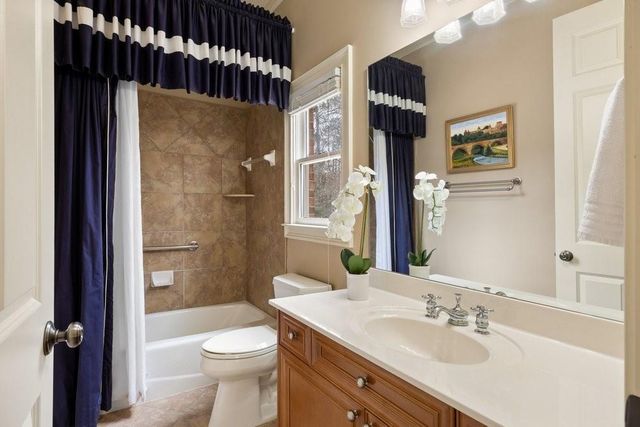 8196 Hewlett Road, Atlanta, GA 30350