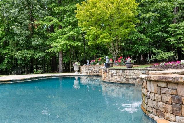 8196 Hewlett Road, Atlanta, GA 30350