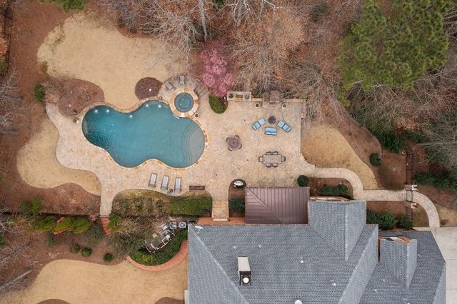 8196 Hewlett Road, Atlanta, GA 30350