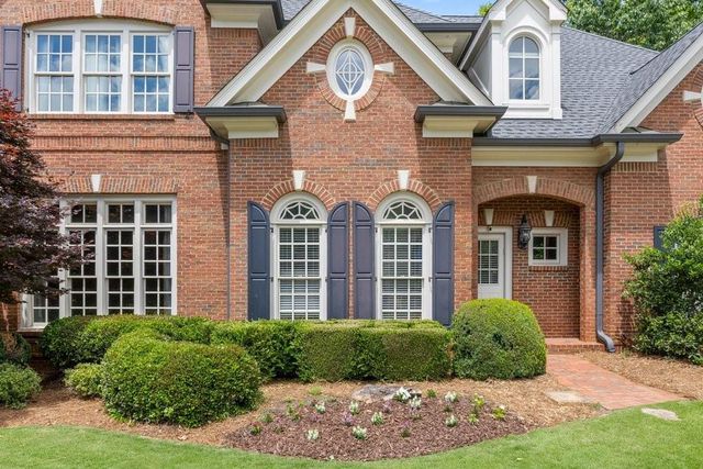 8196 Hewlett Road, Atlanta, GA 30350