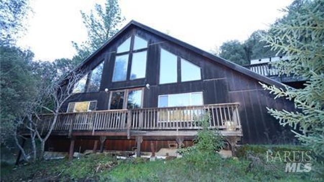9400 McKinley Rd, Kelseyville, CA 95451