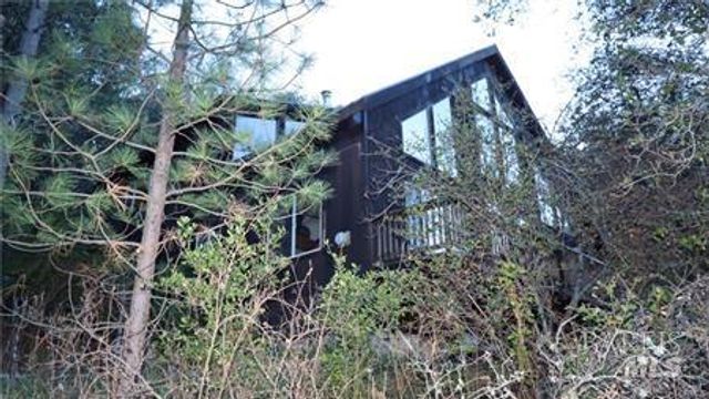 9400 McKinley Rd, Kelseyville, CA 95451