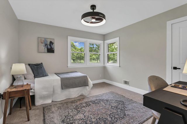 2095 Mccoy Road, Upper Arlington, OH 43220