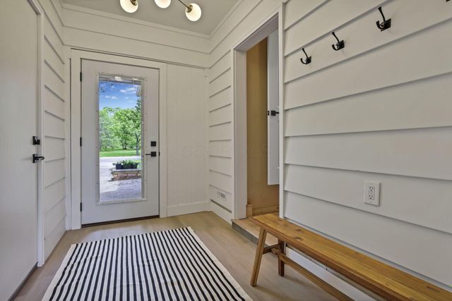 2095 Mccoy Road, Upper Arlington, OH 43220