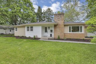 2095 Mccoy Road, Upper Arlington, OH 43220