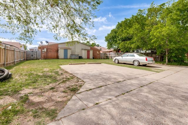 7049 Sorcey Road, Dallas, TX 75249