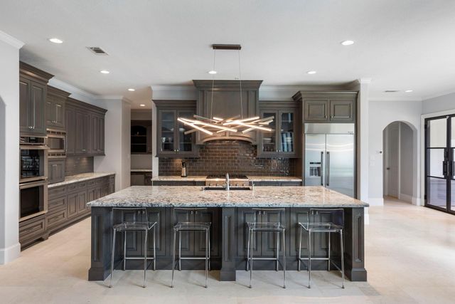 7610 Kalebs Pond Court, Spring, TX 77389