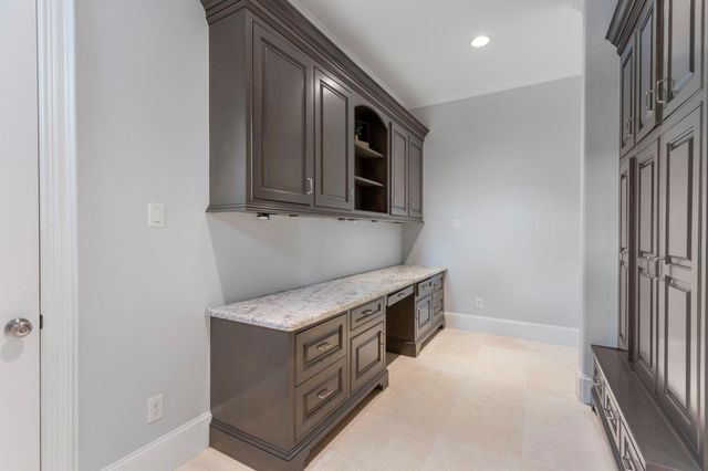 7610 Kalebs Pond Court, Spring, TX 77389