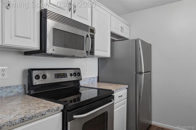 3927 Cornerstone Drive, Canton Charter Township, MI 48188