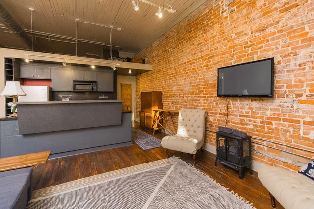241 S Main, Jonesboro, AR 72401