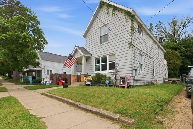 1121 Crosby Street Nw, City Of Grand Rapids, MI 49504