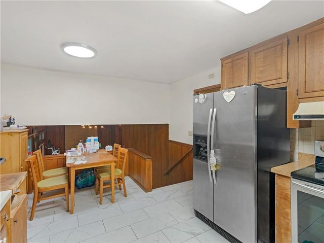 4493 Cherie Glen Trail, Stone Mountain, GA 30083
