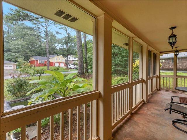 4493 Cherie Glen Trail, Stone Mountain, GA 30083
