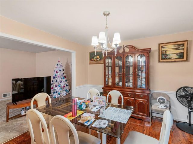 4493 Cherie Glen Trail, Stone Mountain, GA 30083