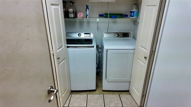 4127 Hollow Oak Drive, Dallas, TX 75287