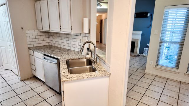 4127 Hollow Oak Drive, Dallas, TX 75287