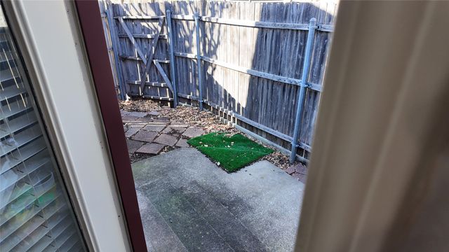 4127 Hollow Oak Drive, Dallas, TX 75287