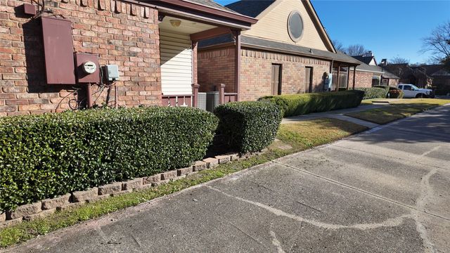 4127 Hollow Oak Drive, Dallas, TX 75287