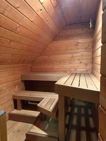 345 Norton Street 2, New Haven, CT 06511