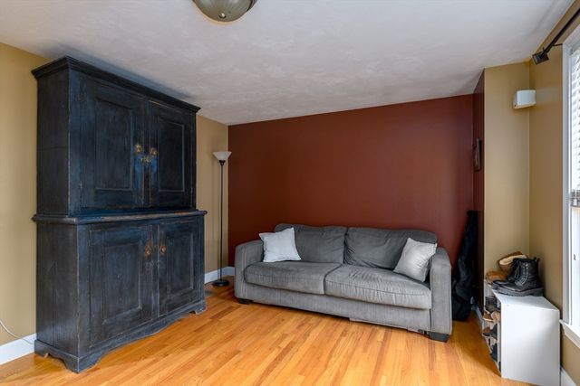 9 Cameron Drive, Rutland, MA 01543