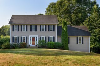 9 Cameron Drive, Rutland, MA 01543
