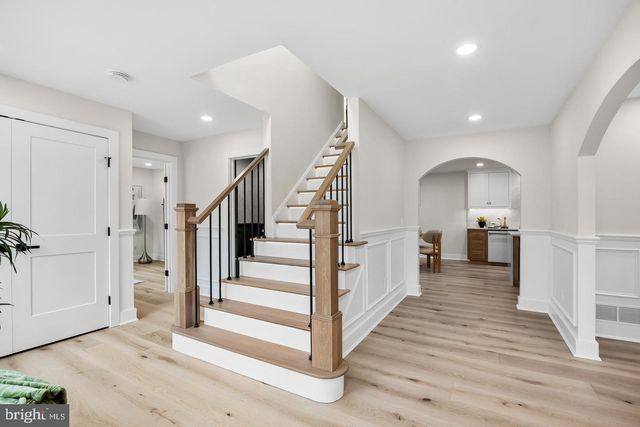 201 CENTRE ST, Haddonfield, NJ 08033
