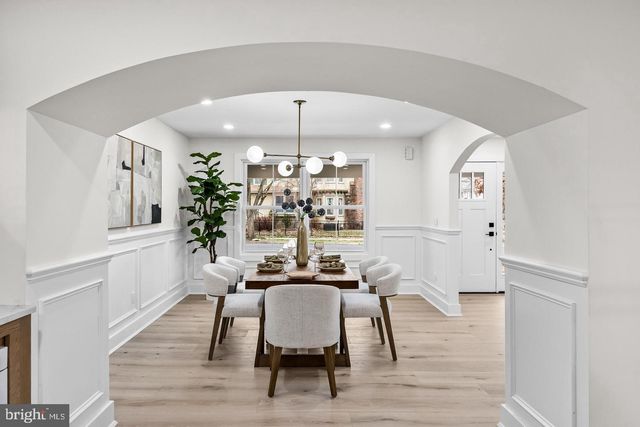 201 CENTRE ST, Haddonfield, NJ 08033