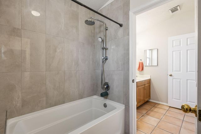 8311 Calle Avion NE, Albuquerque, NM 87113