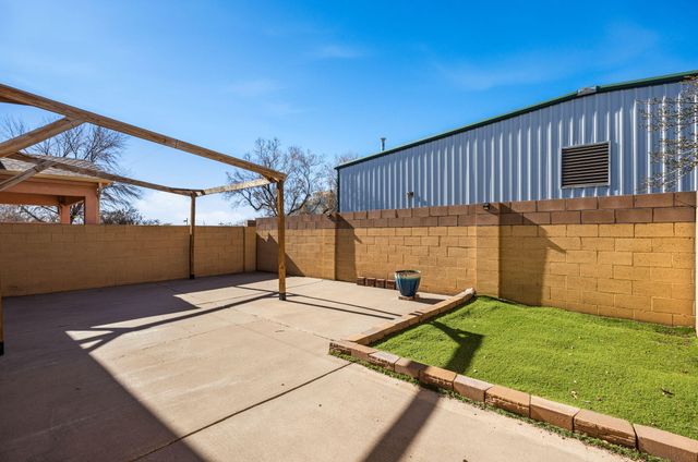 8311 Calle Avion NE, Albuquerque, NM 87113