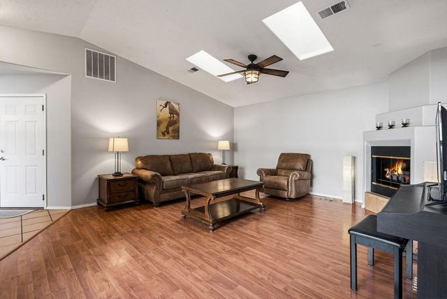 8311 Calle Avion NE, Albuquerque, NM 87113