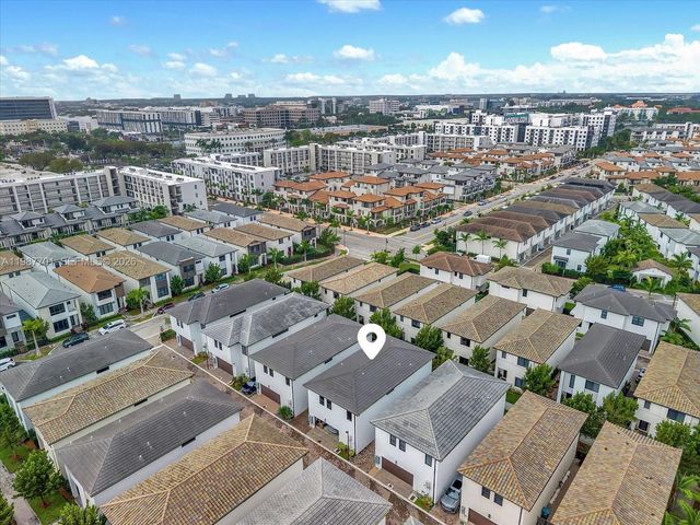 4346 NW 81st Ave, Doral, FL 33166