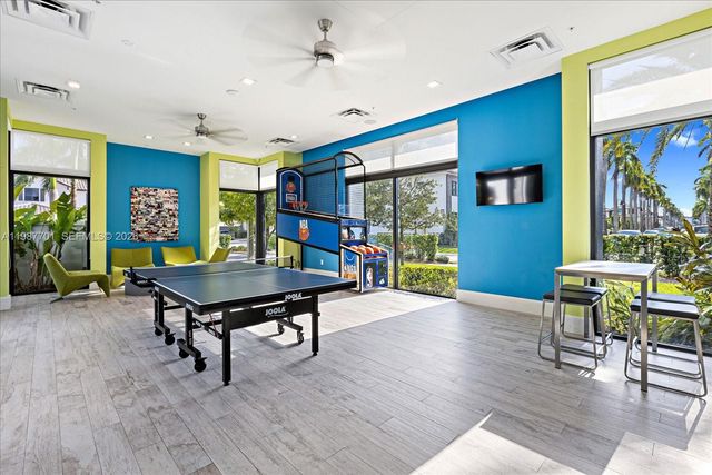 4346 NW 81st Ave, Doral, FL 33166