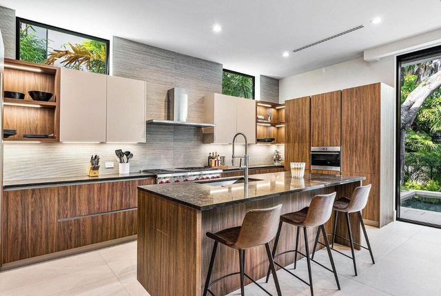 775 Park Drive W, Boca Raton, FL 33432