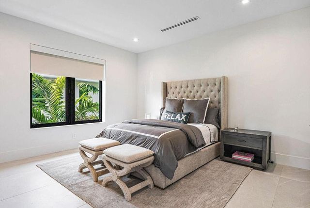 775 Park Drive W, Boca Raton, FL 33432