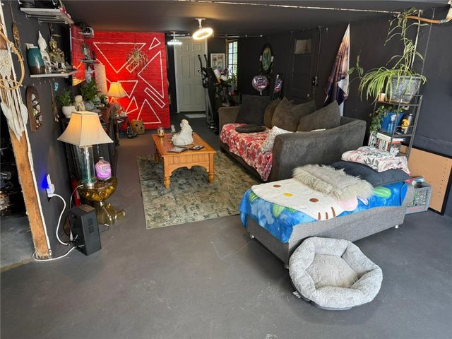 19 S Long Street, Johnston, RI 02919