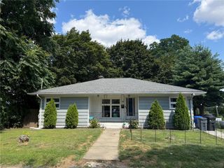 19 S Long Street, Johnston, RI 02919