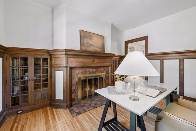 1766 Emerson Avenue S, Minneapolis, MN 55403