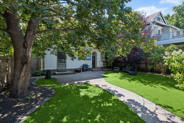 1766 Emerson Avenue S, Minneapolis, MN 55403