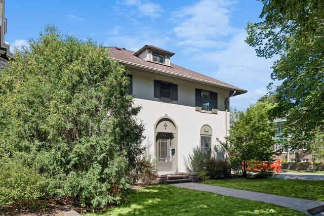 1766 Emerson Avenue S, Minneapolis, MN 55403