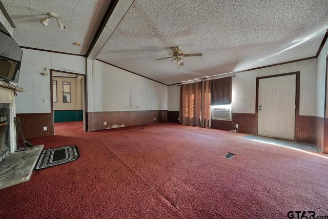 8477 S FM 14, Hawkins, TX 75765