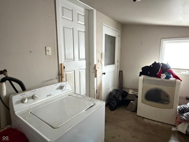 2225 Howard Street, Indianapolis, IN 46221