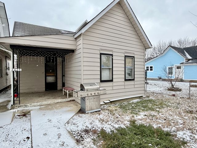 2225 Howard Street, Indianapolis, IN 46221