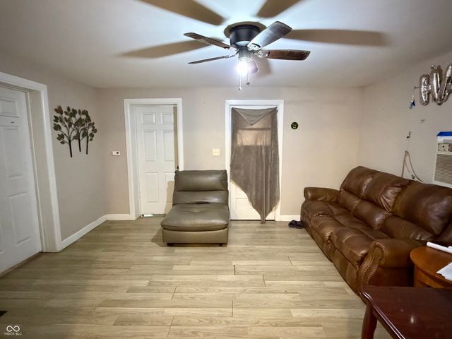 2225 Howard Street, Indianapolis, IN 46221