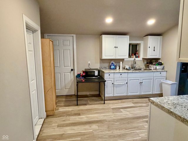 2225 Howard Street, Indianapolis, IN 46221