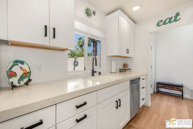 73940 Mountain View Avenue, Palm Desert, CA 92260