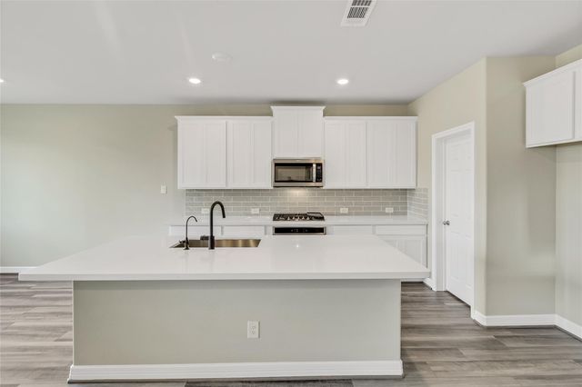 134 Solana Point Drive, Katy, TX 77493