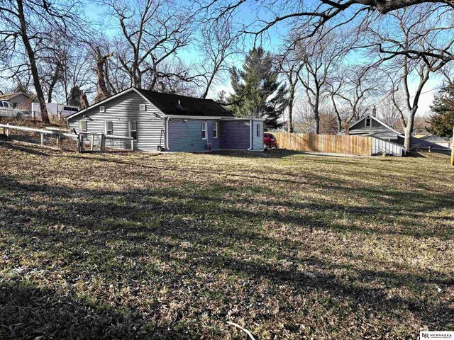 7343 Lake Street, Omaha, NE 68134